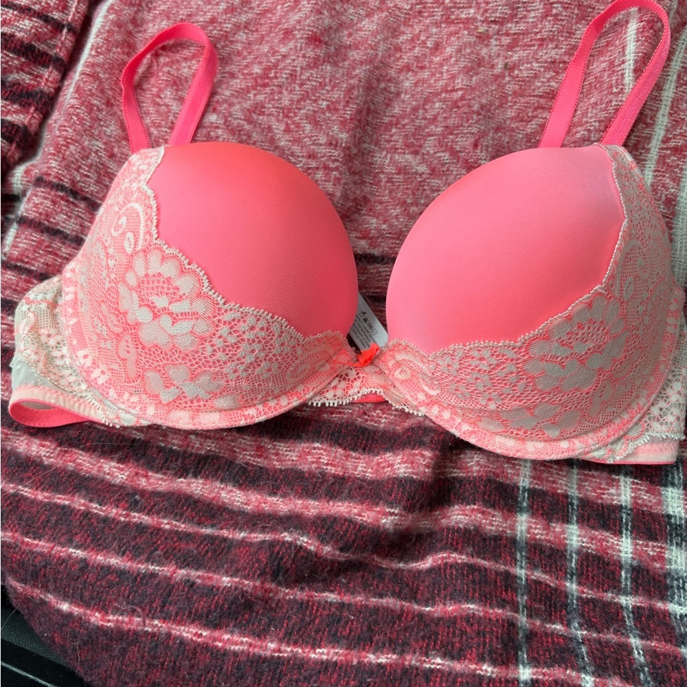 Victoria's Secret Pink Lace Dream Angel Plunge Bra 34C